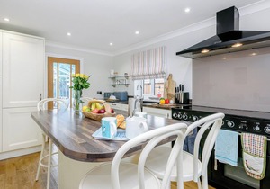 4 bedroom accommodation in East Runton