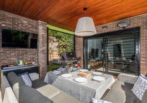 4 bedroom accommodation in Cabrils