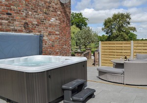 4 bedroom accommodation in Skerne, near Driffield