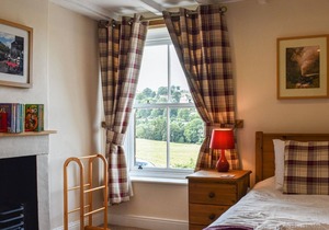 4 bedroom accommodation in Glaisdale