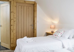 4 bedroom accommodation in Rosemarkie