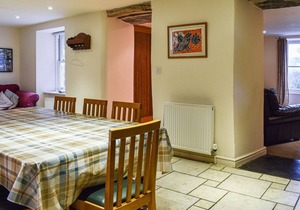4 bedroom accommodation in Talsarnau