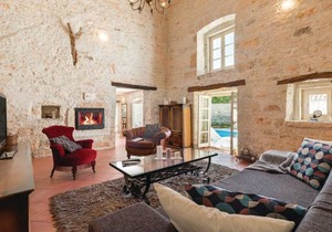 4 bedroom accommodation in Kringa