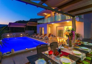 4 bedroom accommodation in Kucine