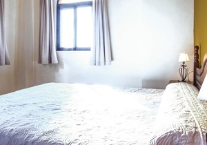4 bedroom accommodation in Hornachuelos
