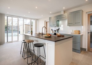 4 bedroom accommodation in New Quay