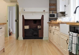 4 bedroom accommodation in Dawlish
