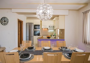 4 bedroom accommodation in Prolozac