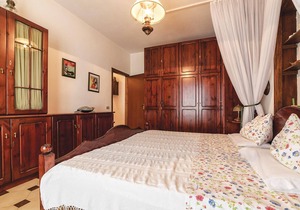 4 bedroom accommodation in Menfi AG