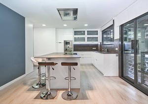4 bedroom accommodation in Cabrils