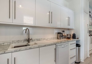 4 bedroom accommodation in Bacton