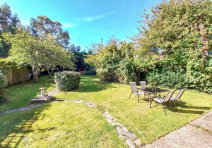 4 bedroom accommodation in Seaview
