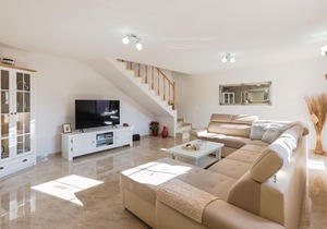 4 bedroom accommodation in Zmijavci