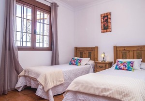 4 bedroom accommodation in Iznájar