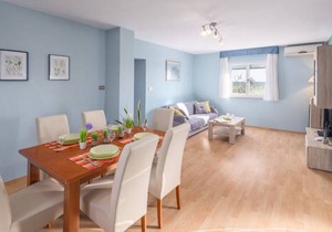 4 bedroom accommodation in Brnobici