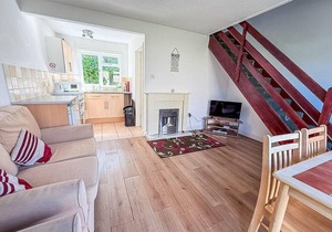 4 berth chalet to hire in just walking distance to Hemsby beach ref 18152B