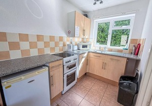 4 berth chalet to hire in just walking distance to Hemsby beach ref 18152B