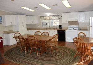 #4 Birdsong Resort Circle w/view of Kentucky Lake - Camden TN