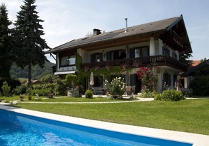 4. Fewo Wilder Kaiser, 36 qm, 1-3 Pers., 1 Schlafzimmer, 1 Wohn-Schlafraum, Süd- und Ostbalkon