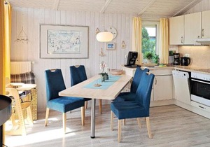 4 person holiday home in GROEMITZ