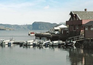 4 person holiday home in Sørbøvåg