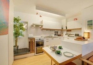 4 Redfern Court