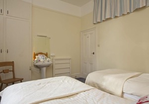 4 Ringrone, SALCOMBE