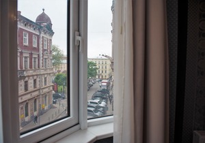 4-Room Apt. next to King Dany in Halytskyi District
