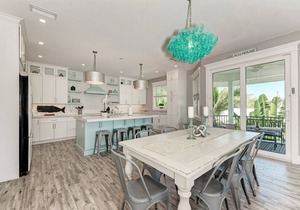 4 Sandpipers: Dog Friendly Pool & Spa Home 1.5 Blocks to Beach by Anna Maria Life Vacation Rentals