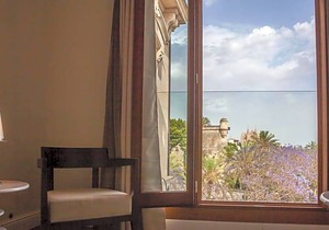 4-Star Hotel ∙ Hotel Hostal Cuba