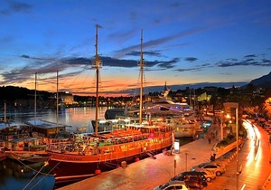 4-Star Hotel ∙ Valamar Meteor Hotel