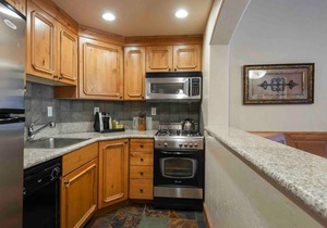4-Star Zermatt Resort 2B2B Villa Only 15 Mins to Park City and Deer Valley!