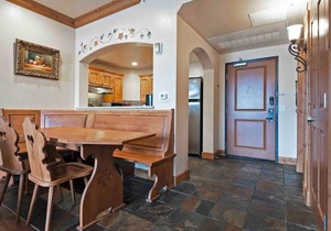 4-Star Zermatt Resort 2B2B Villa Only Min's to Park City, Deer Valley & Sundance
