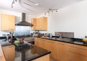4 The Vista - an apartment that sleeps 4 guests in 2 bedrooms