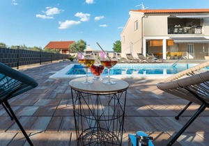 4 Villa Silentium with pool