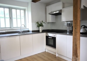 4 Weaver's Cottage - countryside haven near the sea