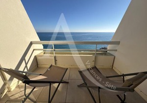 40 M², 1ERE LIGNE MER, DERNIER ETAGE AVEC ASCENSEUR