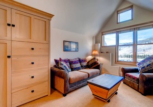40 m² Condo ∙ 4 guests