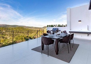 400 m² House ∙ 4 bedrooms ∙ 8 guests
