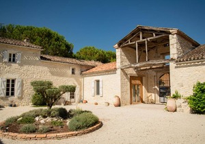 400 m² Villa ∙ 4 bedrooms ∙ 8 guests