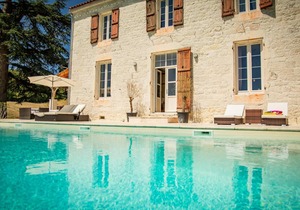 400 m² Villa ∙ 4 bedrooms ∙ 8 guests