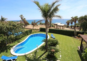 400 m² Villa ∙ 4 bedrooms ∙ 8 guests
