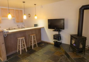 4025 Ski Trails