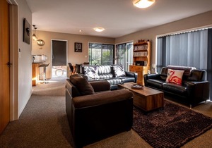 40c Scarborough Tce