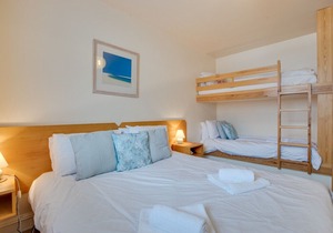 42 Carrack Widden - One Bedroom House, Sleeps 4