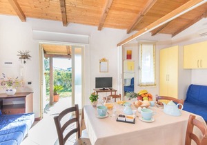 42 m² House ∙ 1 bedroom ∙ 6 guests
