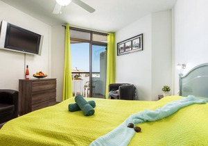 427 BEAUTIFUL SUMMERLAND STUDIO Wi-Fi Sat-Tv