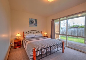 42b Conical Hill Road