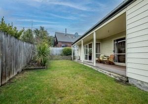 42b Conical Hill Road