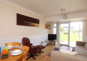 43C Medmerry Park 2 Beds Budget Chalet No Wifi